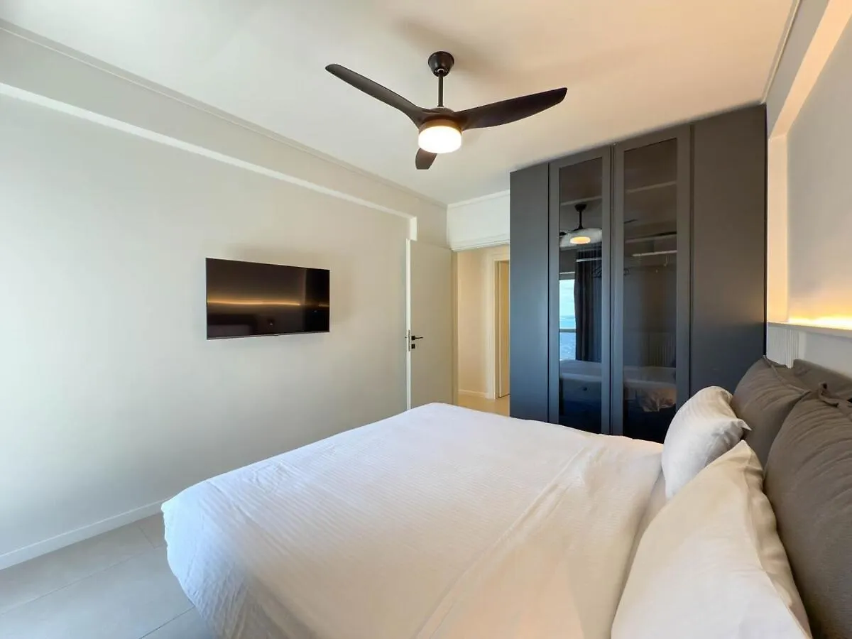 Luxury Sea View Retreat Apartment Thessaloniki