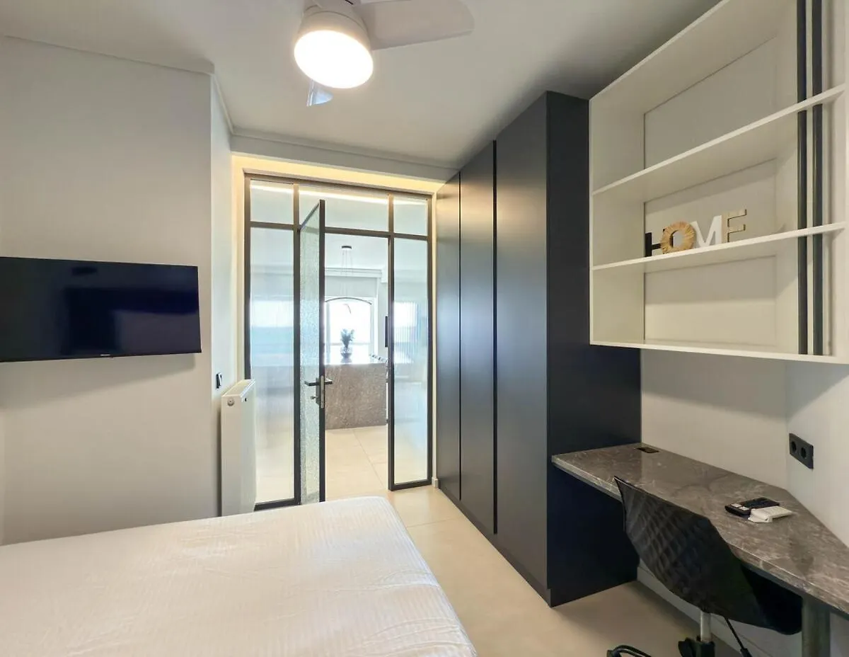 Luxury Sea View Retreat Apartment Thessaloniki