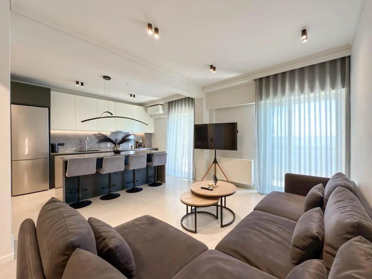 Luxury Sea View Retreat location