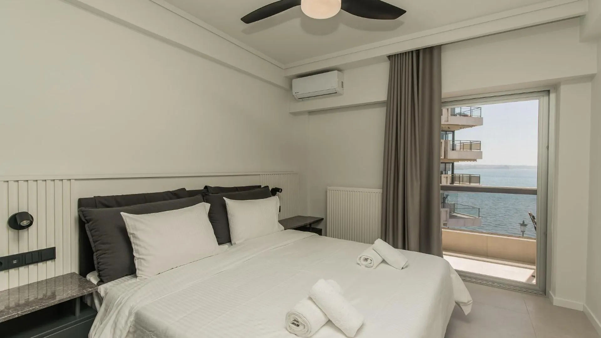 Luxury Sea View Retreat Apartment Thessaloniki