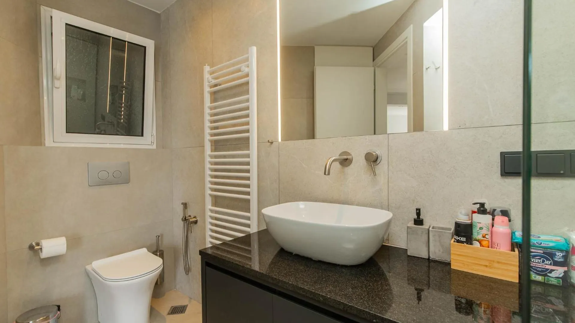 Luxury Sea View Retreat Apartment Thessaloniki Greece
