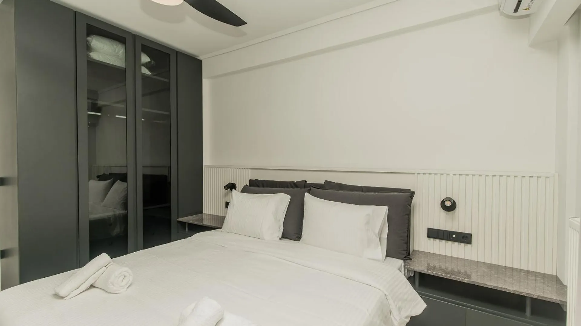 Luxury Sea View Retreat Apartment Thessaloniki